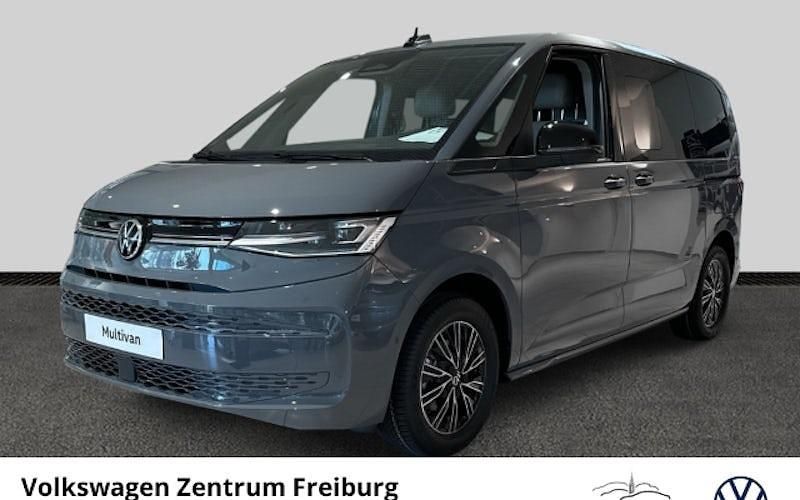 Gebraucht VW Multivan 150 PS (110 kW) 2026 Grau Van
