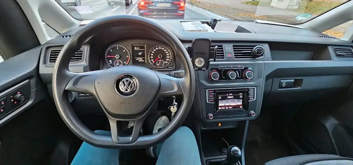 Gebraucht VW Caddy 102 PS (75 kW) 2017 Weiß Van / Kleinbus