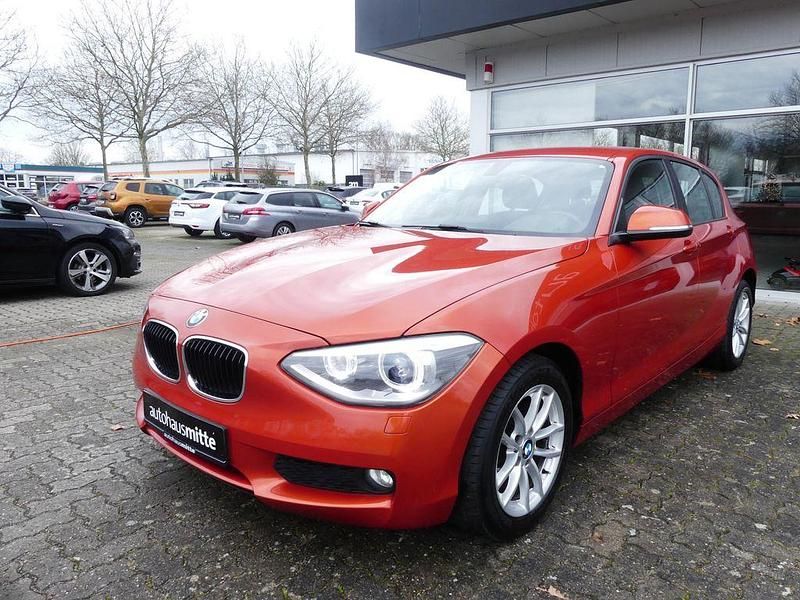 Orange Gebraucht 2012 BMW 116 Advantage Kleinwagen | 8.900 € (Etwas zu teuer) - Bild 1/4