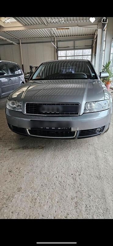 Silber Gebraucht 2002 Audi A4 Kombi | 1.600 € (Fairer Preis) - Bild 1/4