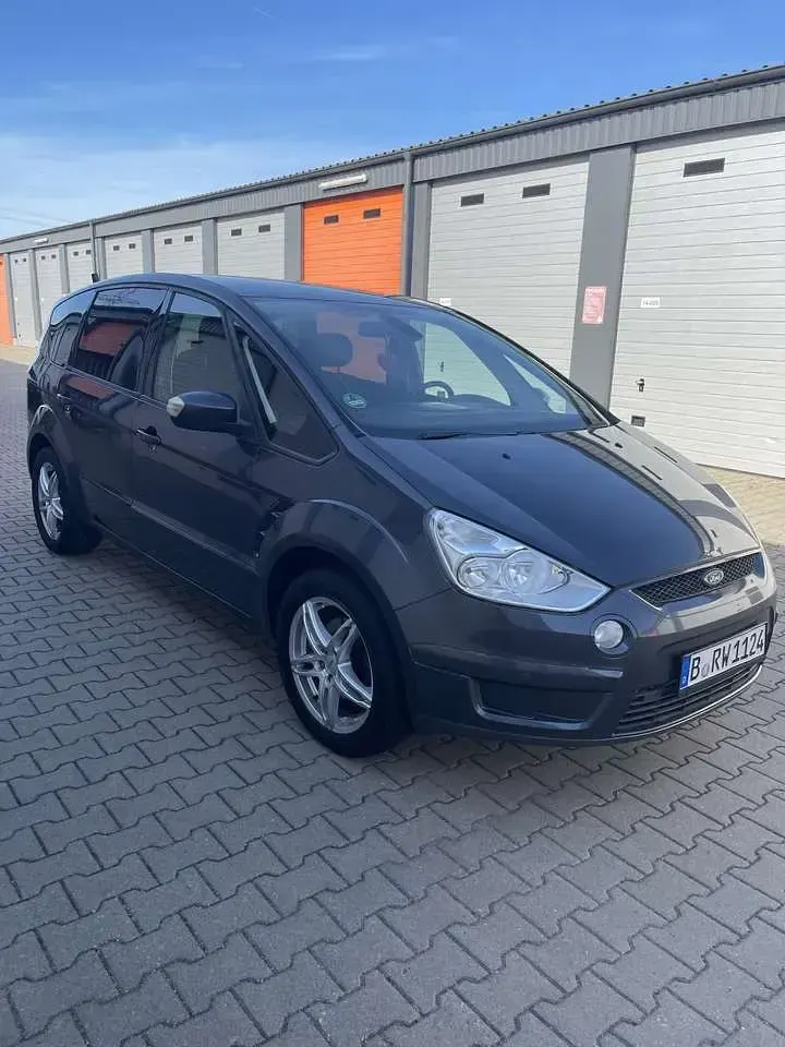 Occasion Ford S-MAX Titanium 140 ch (102 kW) 2009 Bleue Monospace