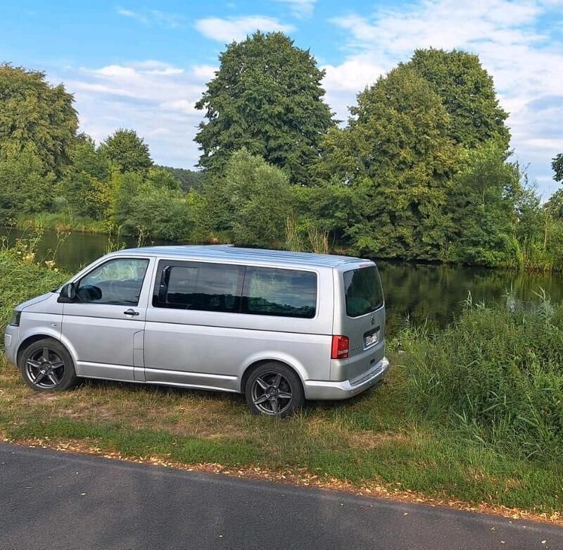 Silber Gebraucht 2010 VW T5 Van | 14.899 € (Etwas zu teuer) - Bild 1/4