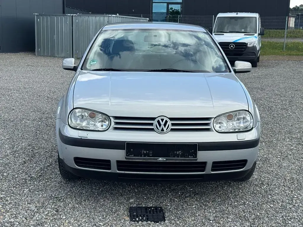 Gebraucht VW Golf III 101 PS (74 kW) 1997 Silber Limousine
