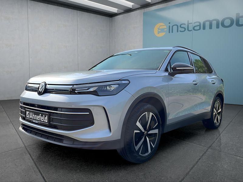 Silber Gebraucht 2025 VW Tiguan SUV | 40.949 € (Etwas zu teuer) - Bild 1/4