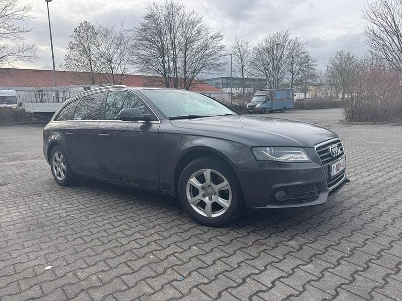 Gebraucht Audi A4 Ambition 143 PS (105 kW) 2011 Schwarz Kombi
