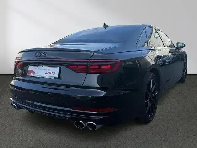 Gebraucht Audi S8 Ambiente 571 PS (419 kW) 2024 Mythosschwarz metallic Limousine