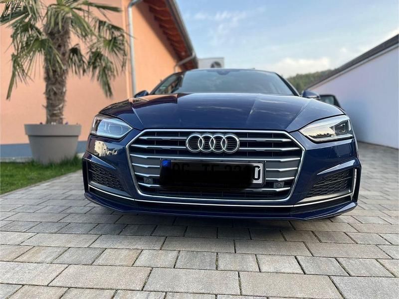 Gebraucht Audi A5 Sportback Design 170 PS (125 kW) 2018 Blau Kleinwagen