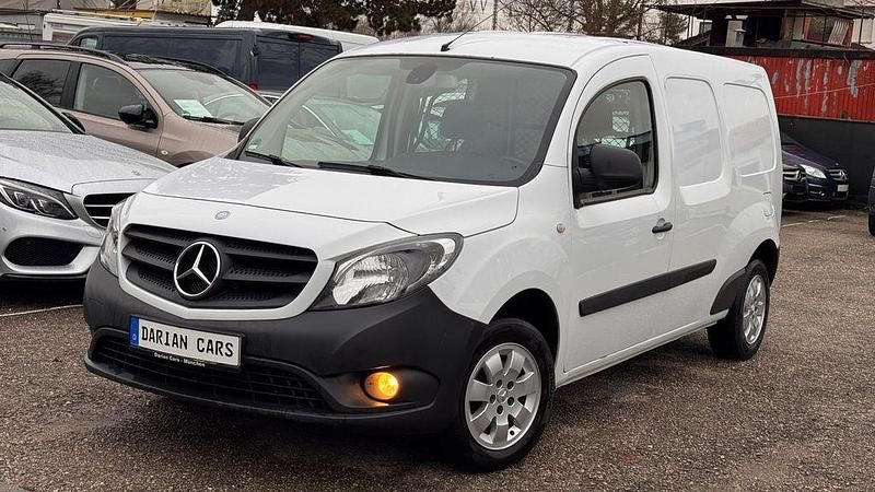 Weiß Gebraucht 2017 Mercedes Citan 111 Van / Kleinbus | 6.990 € (Fairer Preis) - Bild 1/4