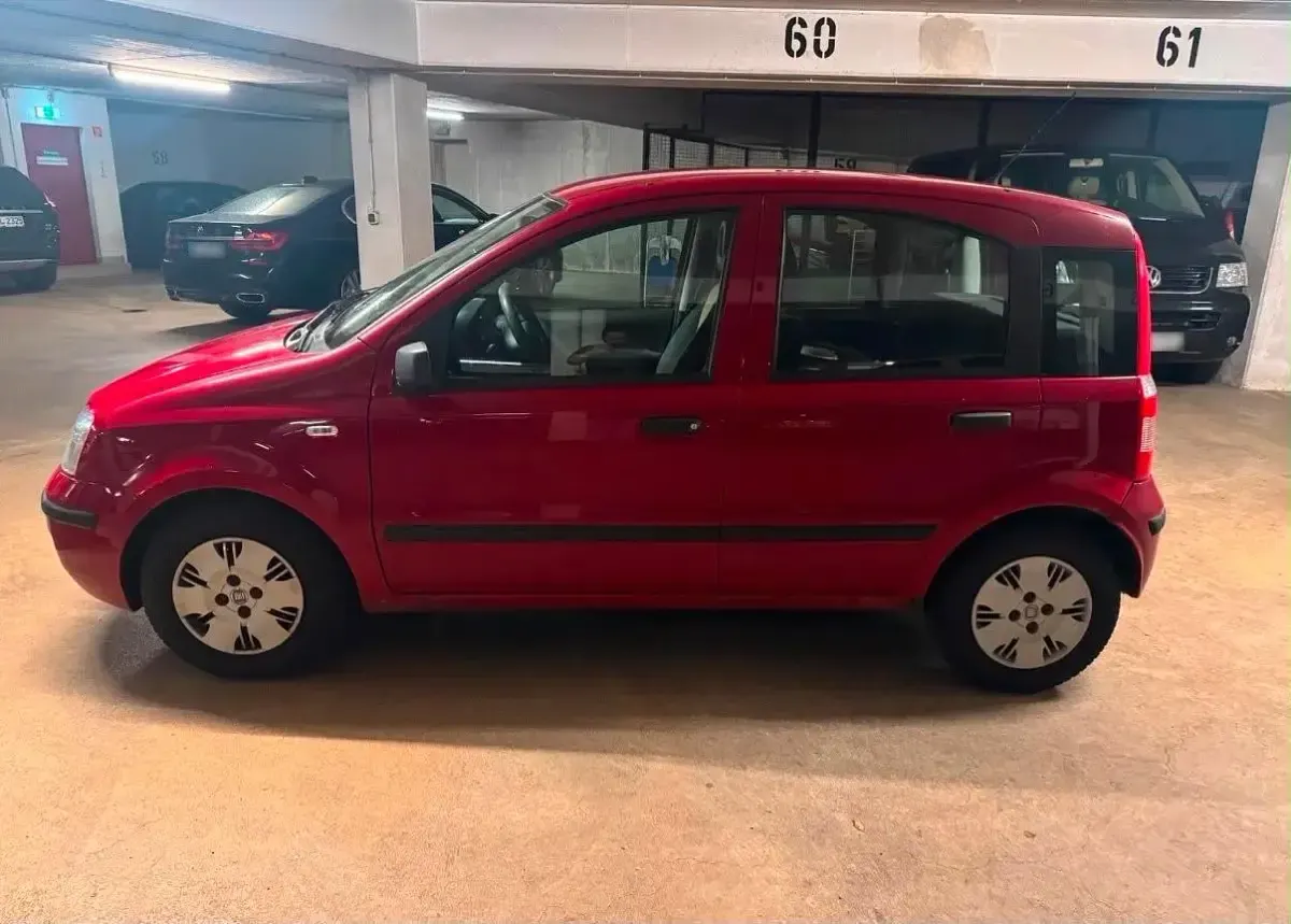 Gebraucht Fiat Panda 60 PS (44 kW) 2009 Rot Kleinwagen