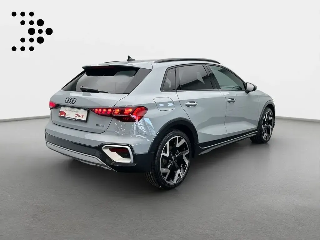 Gebraucht Audi A3 Sport 204 PS (150 kW) 2025 Pfeilgrau perleffekt Limousine
