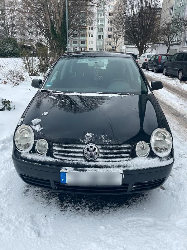 Schwarz Gebraucht 2004 VW Polo Kleinwagen | 1.500 € - Bild 1/4