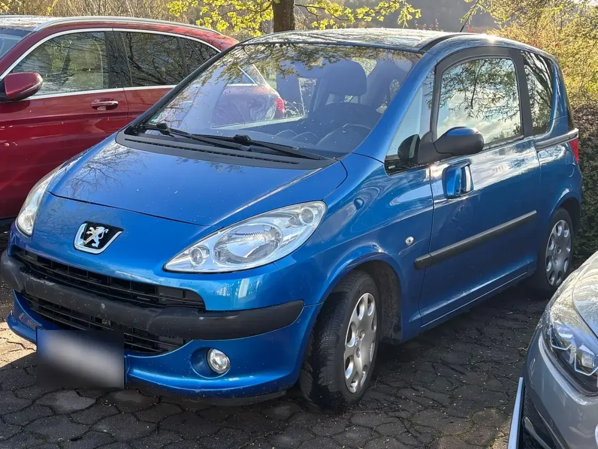 Gebraucht Peugeot 1007 73 PS (53 kW) 2007 Blau Van / Kleinbus