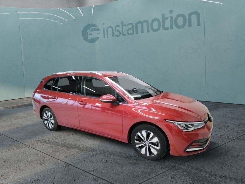 Gebraucht VW Golf VIII Move 150 PS (110 kW) 2023 Rot Kombi