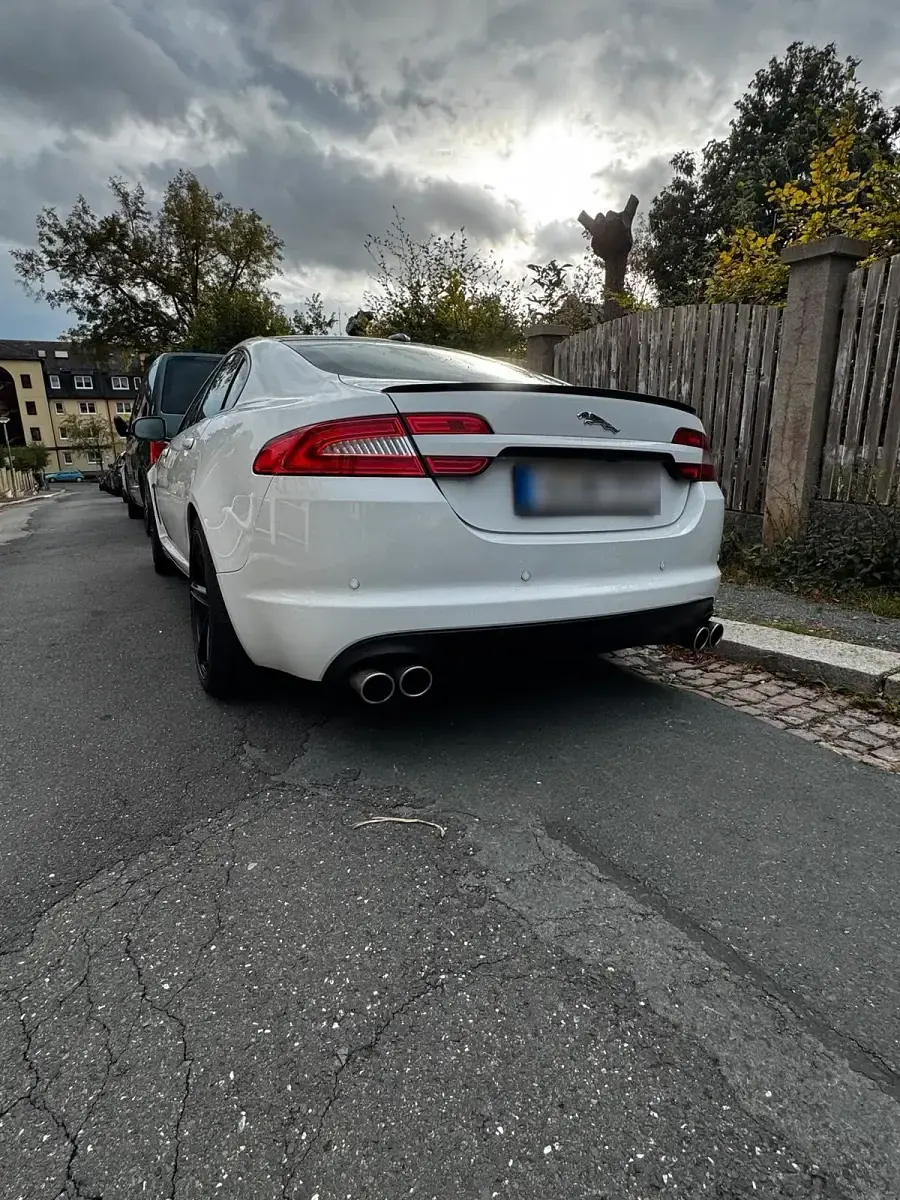 Gebraucht Jaguar XF 275 PS (202 kW) 2012 Weiß Limousine