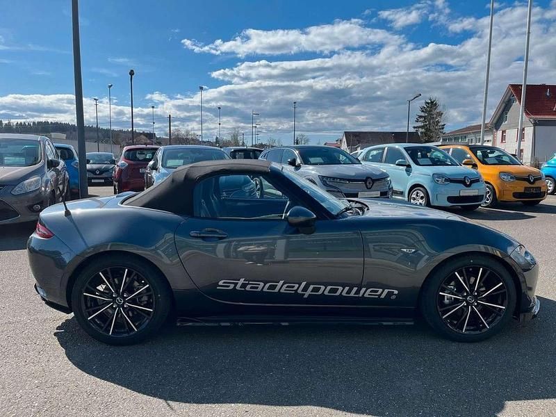 Gebraucht Mazda MX5 184 PS (135 kW) 2025 Machinegrey Cabrio