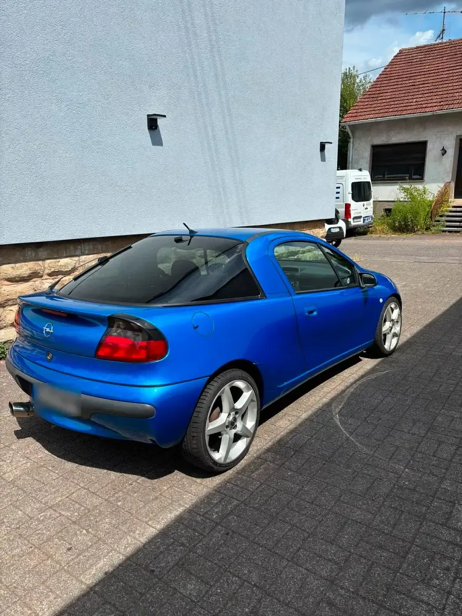 Gebraucht Opel Tigra 90 PS (66 kW) 1999 Blau Coupé