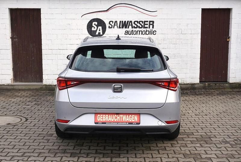 Gebraucht Seat Leon Style 150 PS (110 kW) 2021 Silber Limousine