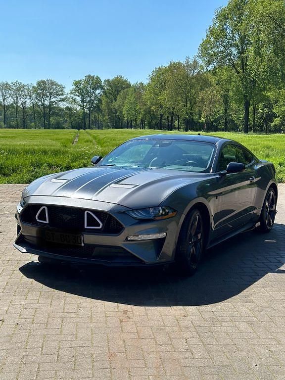 Grau Gebraucht 2022 Ford Mustang Coupé | 35.000 € (Fairer Preis) - Bild 1/4