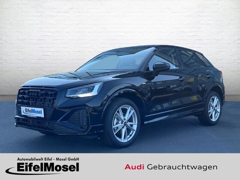 Neu Audi Q2 S-Line 150 PS (110 kW) 2025 Schwarz SUV