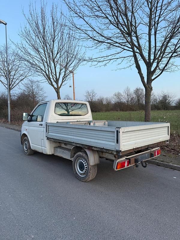 Second-hand VW Transporter 86 CP (63 kW) 2004 Alb Van
