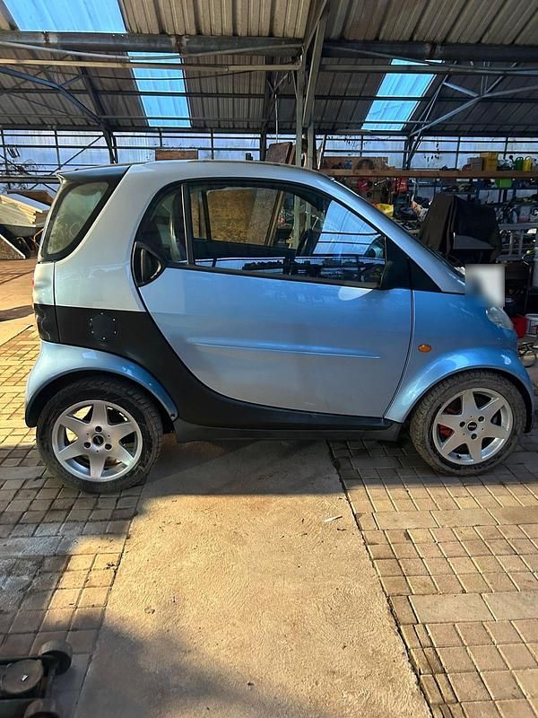 Gebraucht Smart ForTwo Coupé 61 PS (44 kW) 2000 Blau Coupé