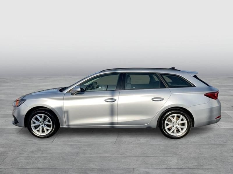 Gebraucht Seat Leon Style 150 PS (110 kW) 2023 Silber Limousine