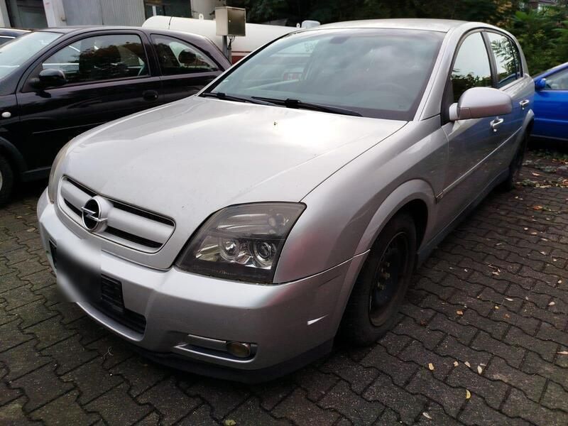 Silber Gebraucht 2003 Opel Signum Kombi | 399 € (Superpreis) - Bild 1/4