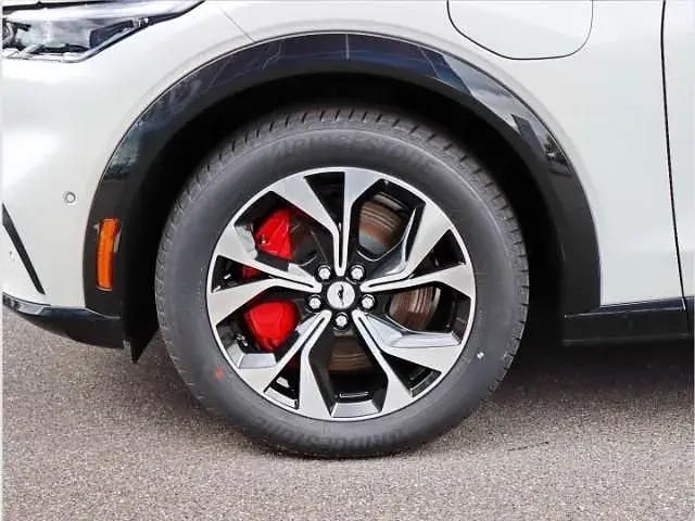 Gebraucht Ford Mustang Mach-E 258 kW (351 PS) 2024 Andere SUV