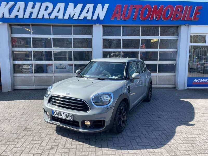 Moonwalk grey (metallic) Gebraucht 2018 Mini Cooper Countryman SUV | 15.499 € (Guter Preis) - Bild 1/4