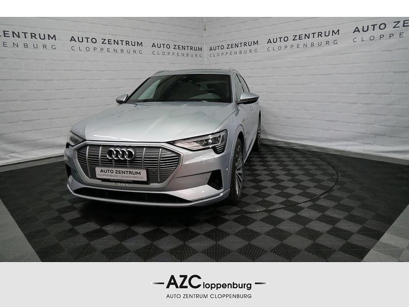 Gebraucht Audi e-tron S-Line 230 kW (313 PS) 2020 Florettsilber metallic SUV
