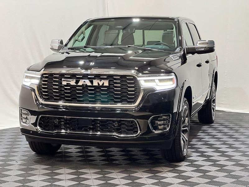 Neu Dodge Ram 540 PS (397 kW) 2025 Diamond black crystal Pickup