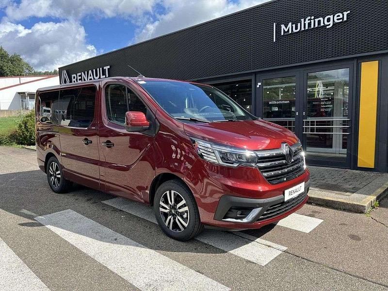 Neu Renault Trafic 150 PS (110 kW) 2025 Karmesinrot Van / Kleinbus