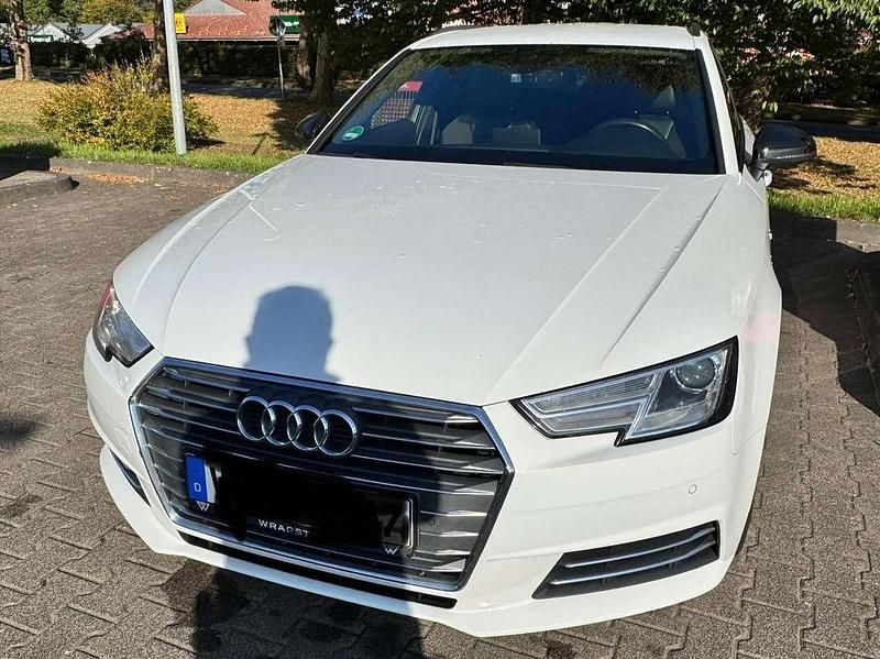 Gebraucht Audi A4 Design 150 PS (110 kW) 2018 Kombi