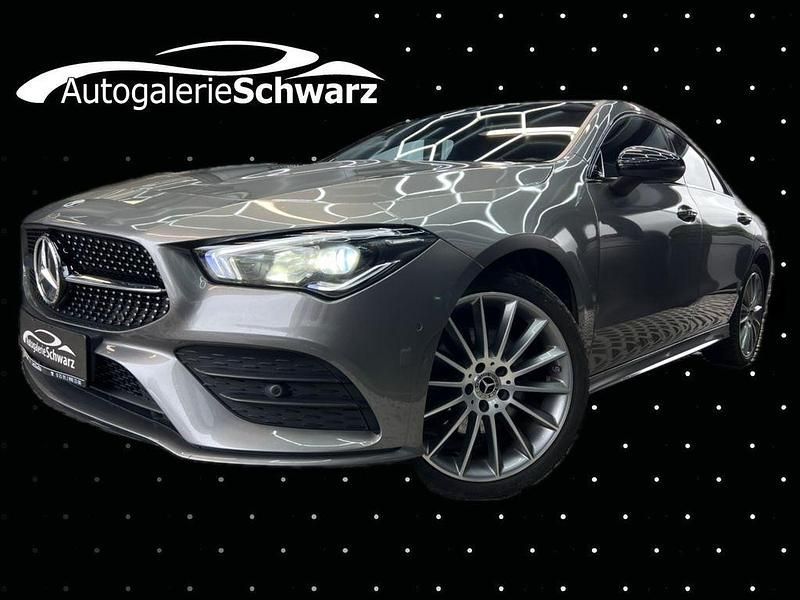 Grau Gebraucht 2022 Mercedes CLA250e AMG Limousine | 27.390 € (Etwas zu teuer) - Bild 1/3