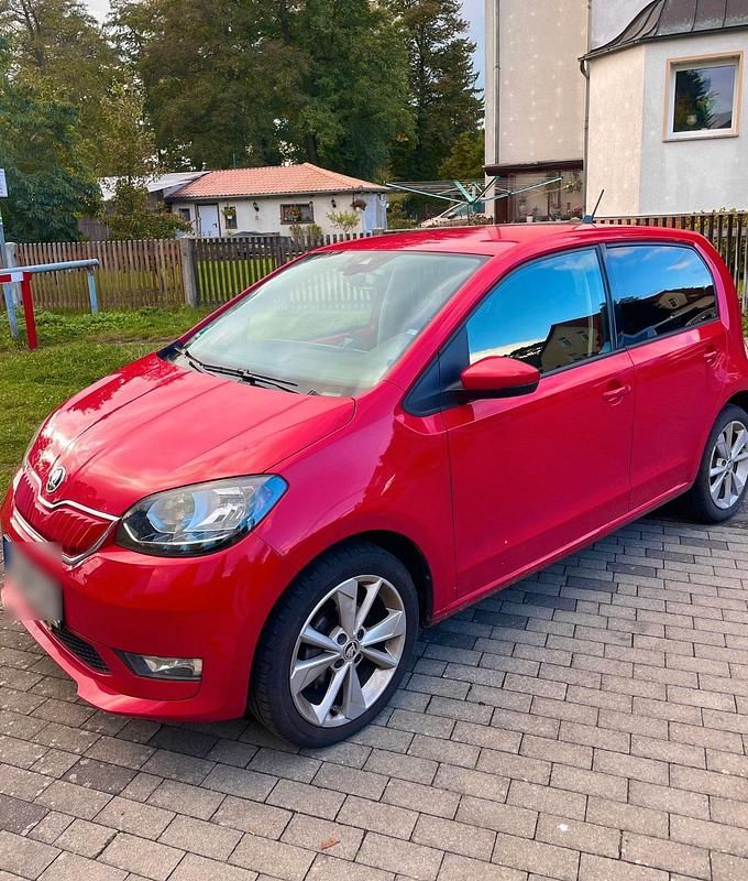 Rot Gebraucht 2020 Skoda Citigo-e IV Style Kleinwagen | 9.200 € - Bild 1/4