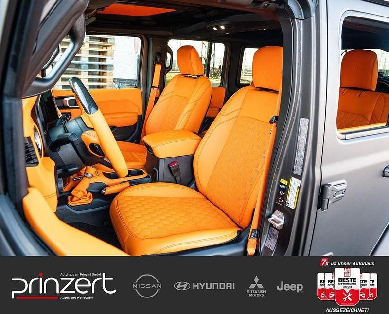 Gebraucht Jeep Wrangler 272 PS (200 kW) 2024 Braun SUV
