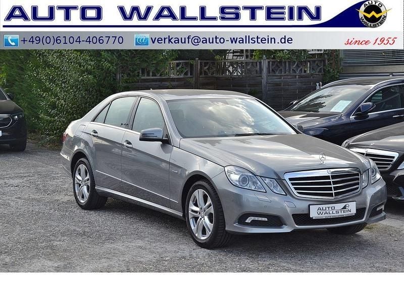 Silber Gebraucht 2009 Mercedes E250 Avantgarde Limousine | 10.490 € (Guter Preis) - Bild 1/4