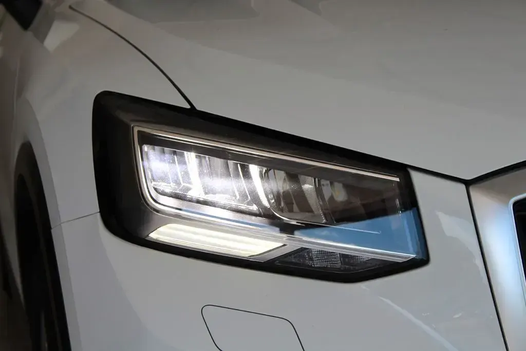 Gebraucht Audi Q2 Advanced 116 PS (85 kW) 2024 Weiß SUV