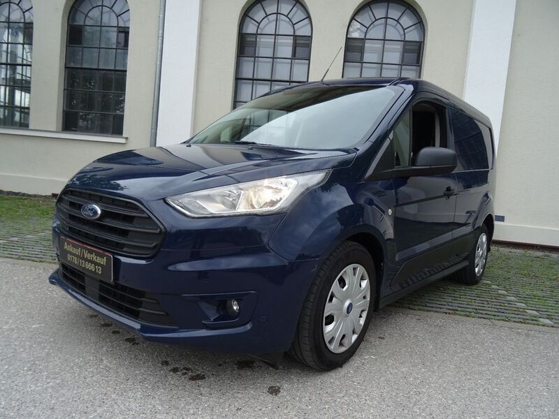Gebraucht Ford Transit Trend 120 PS (88 kW) 2019 Blazerblau Van / Kleinbus