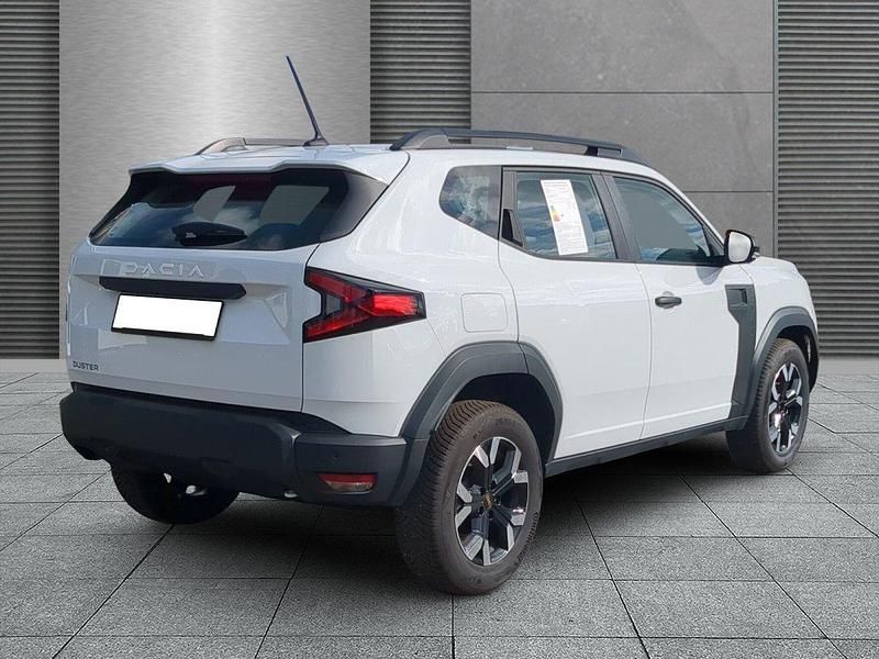 Neu Dacia Duster Essentiel 101 PS (74 kW) 2025 Arktisweiß SUV