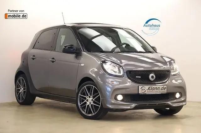 Usado Smart ForFour Brabus 109 HP (80 kW) 2017 Cinzento Citadino