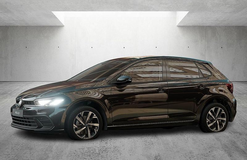 Schwarz Neu 2025 VW Polo Limousine | 30.590 € (Etwas zu teuer) - Bild 1/4