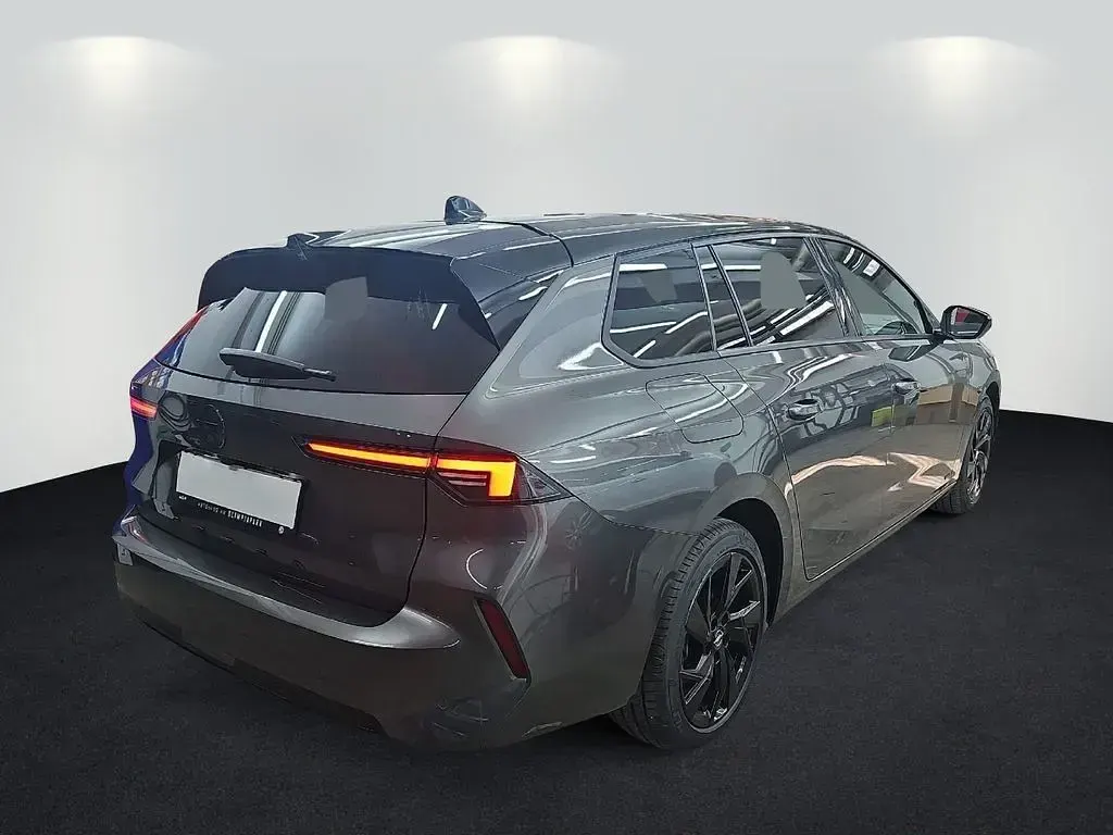 Gebraucht Opel Astra Ultimate 131 PS (96 kW) 2023 Grau Kleinwagen
