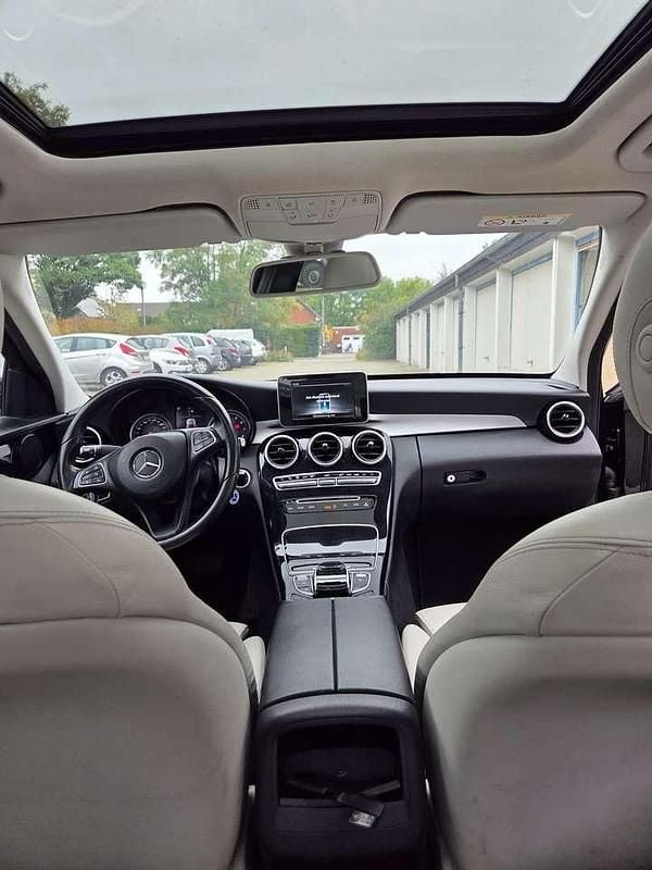 Gebraucht Mercedes C400 333 PS (244 kW) 2018 Schwarz Limousine