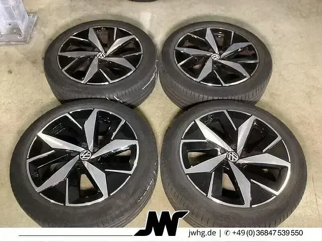Gebraucht VW ID.5 GTX 250 kW (340 PS) 2022 Gletscherweiß metallic SUV