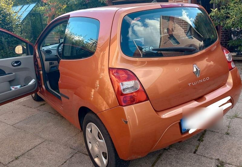 Orange Gebraucht 2007 Renault Twingo Dynamique Kleinwagen | 2.450 € - Bild 1/4