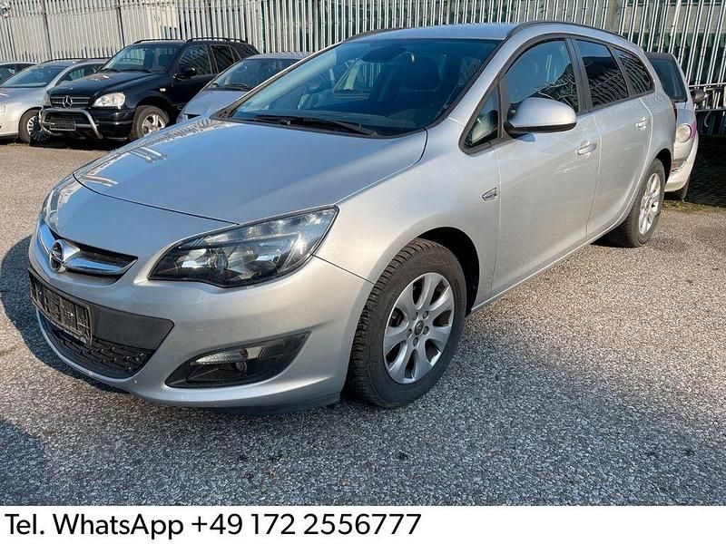 Gebraucht Opel Astra 110 PS (80 kW) 2015 Silber Limousine