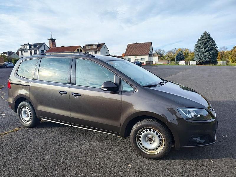 Gebraucht Seat Alhambra Crono 184 PS (135 kW) 2016 Braun Van / Kleinbus