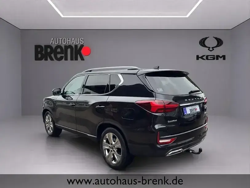 Gebraucht SsangYong Rexton Sapphire 203 PS (149 kW) 2022 Schwarz SUV
