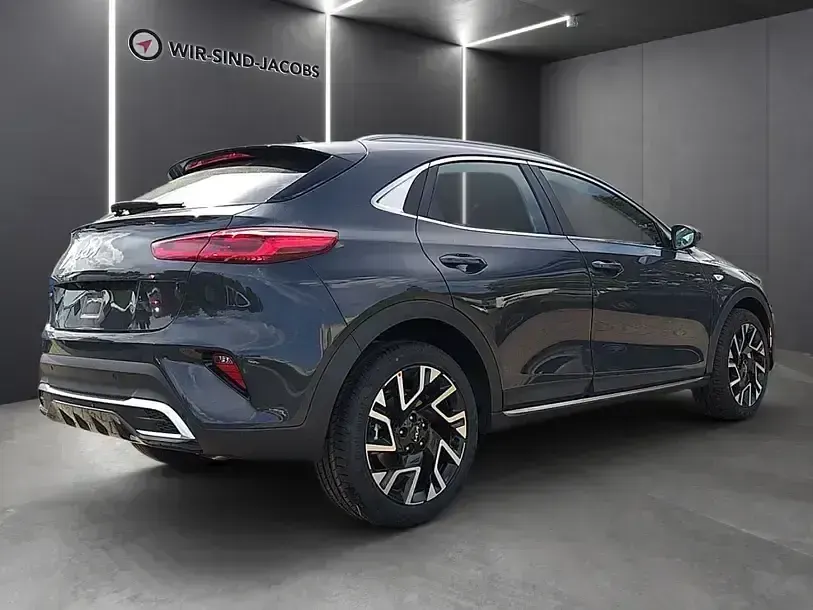 Neu Kia XCeed Comfort 140 PS (102 kW) 2025 Grau SUV